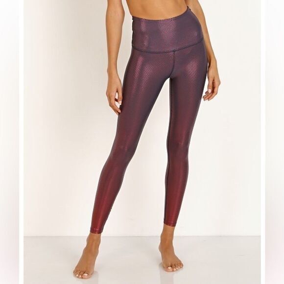 NWT Beyond Yoga spot on leggings work out athleisure dot print metallic sheen M - Picture 1 of 14